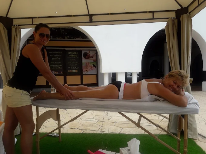 Massage session at Massage Fañabe